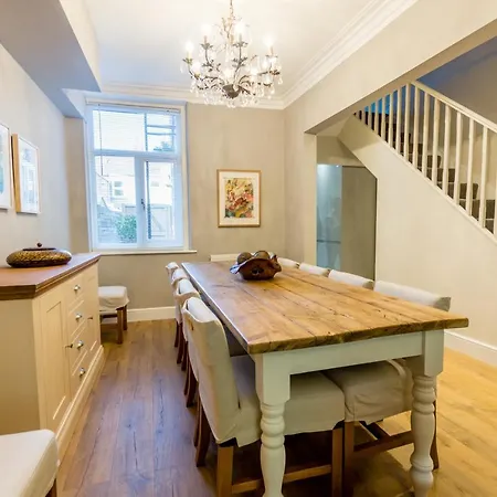 Longfield House Apartamento